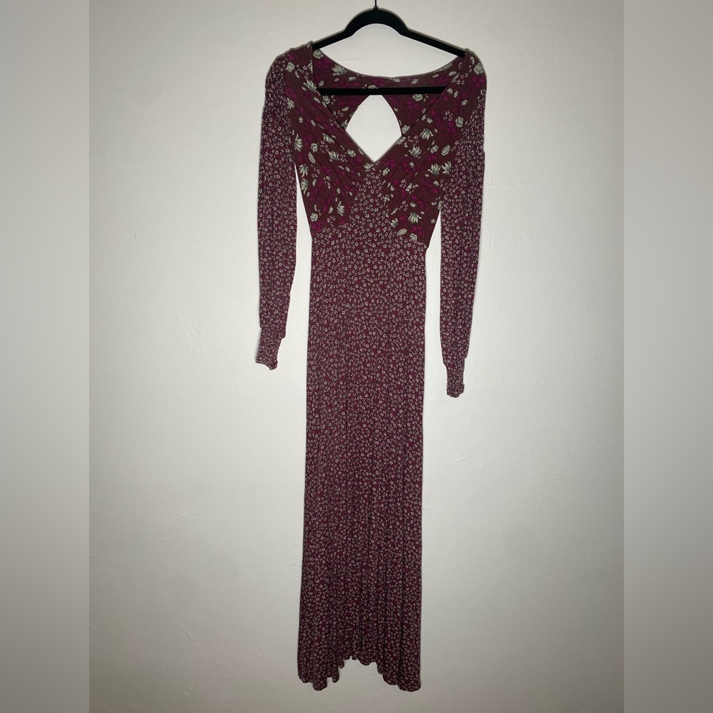 Free People Woman’s Love Story - Picture 4 of 5